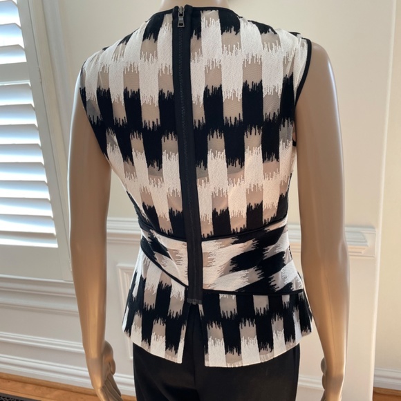 BCBG Max Azria Jolyne Peplum Top, Size M, New with Tags - Picture 6 of 9